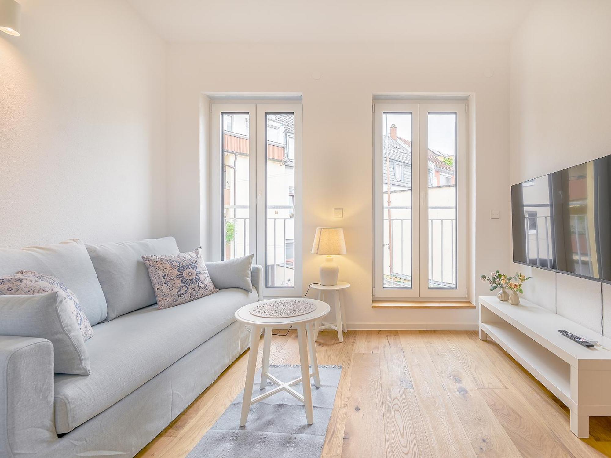Ferienwohnung Hinterhof-Juwel Mit Kueche Und Smart-Tv Karlsruhe Exterior foto